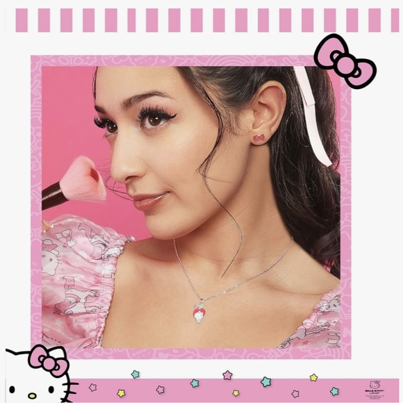 Hello Kitty as an Apple Sorbet -necklace - new in box - Picture 10 of 13